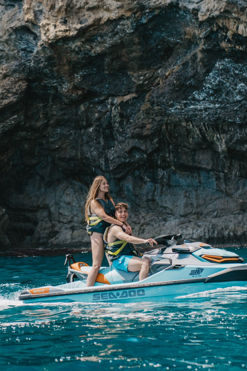 Tour por Coll Baix y las cuevas (1h 30 min)