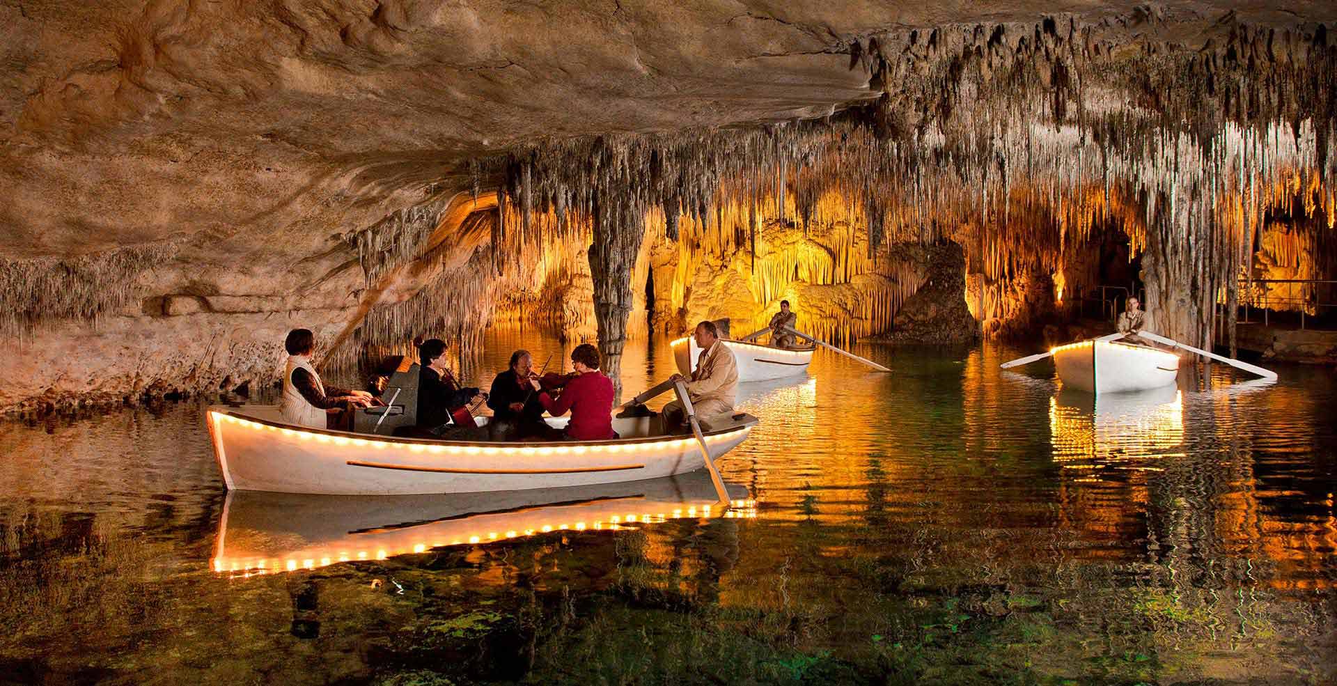 Cuevas del Drach 1/2 day (Pickup: North and East Zone) 